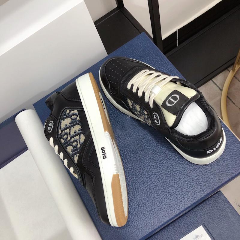 B27 Low Top Oblique Sneaker White