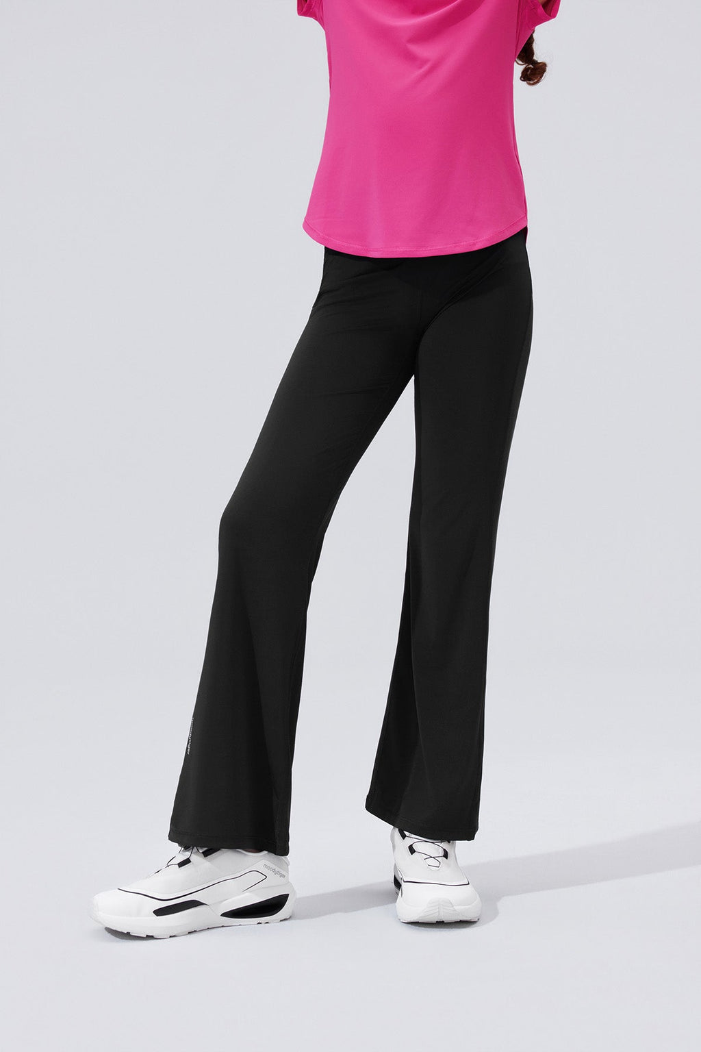Cloudie Air Bootcut Leggings